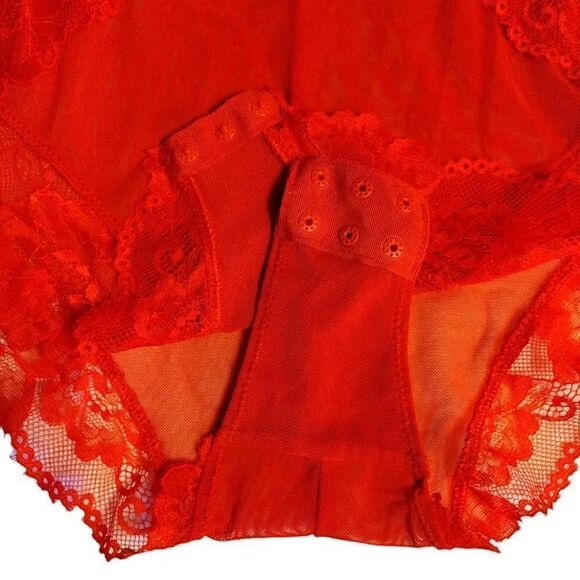 Just Sexy Barbados Cherry One Piece Lace Bodysuit Intimates Large NWT - Picture 10 of 14